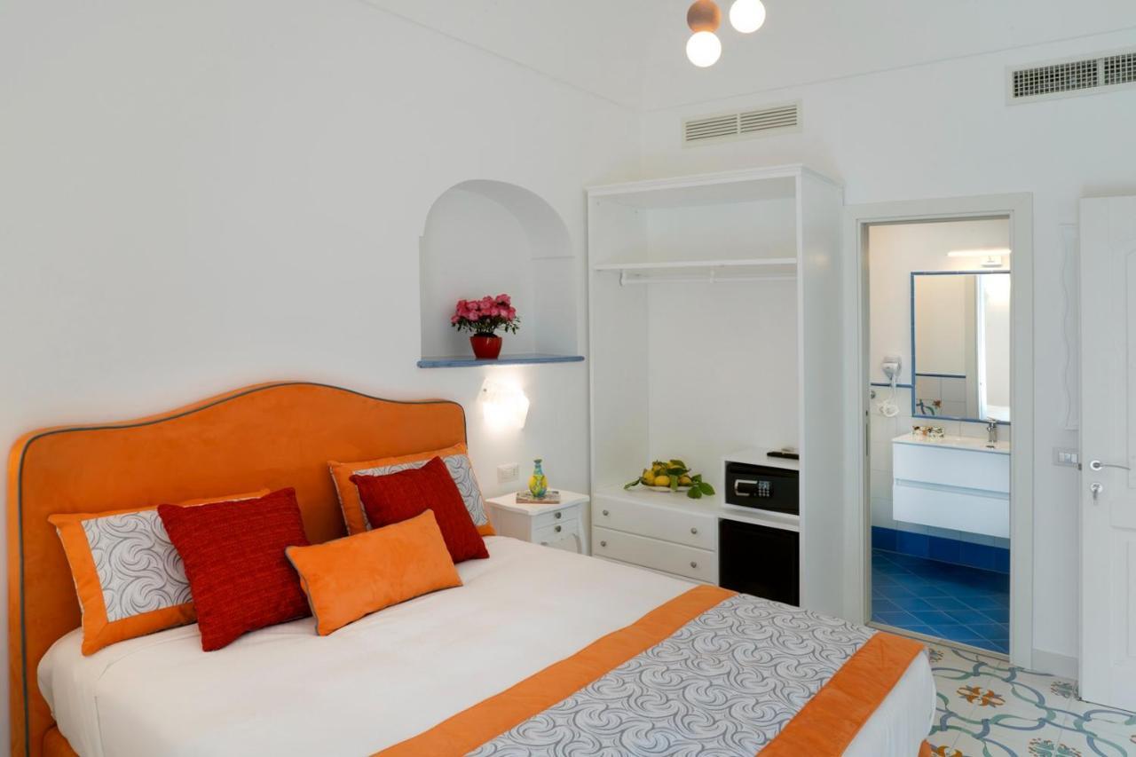 Suites In The Amalfi Coast - Guesthouse With Terrace Near Amalfi - Breathtaking View Of Ravello Scala Exterior foto